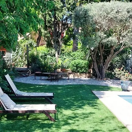 L Appentis Du Chai Holiday home *